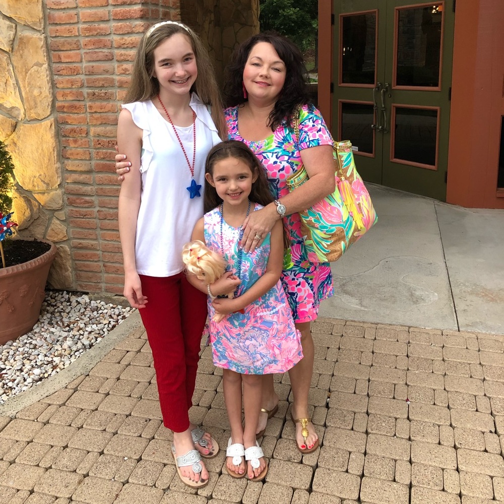 Meet your Posher, Lydia